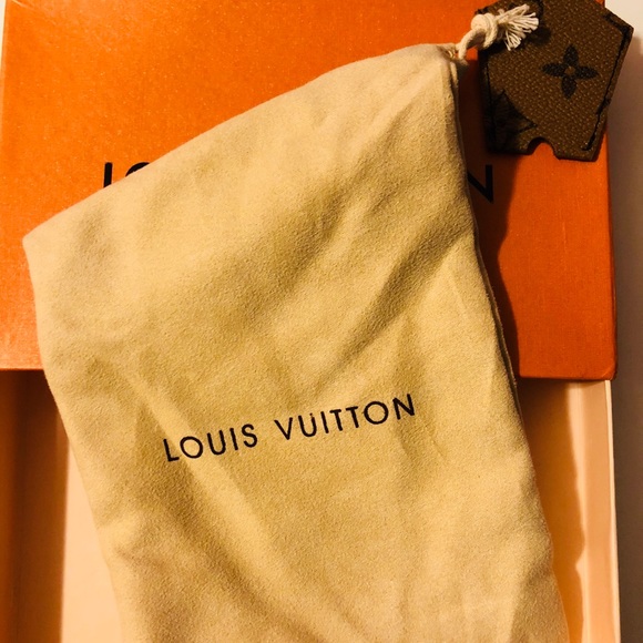 SOLD - Picture 3 of 3